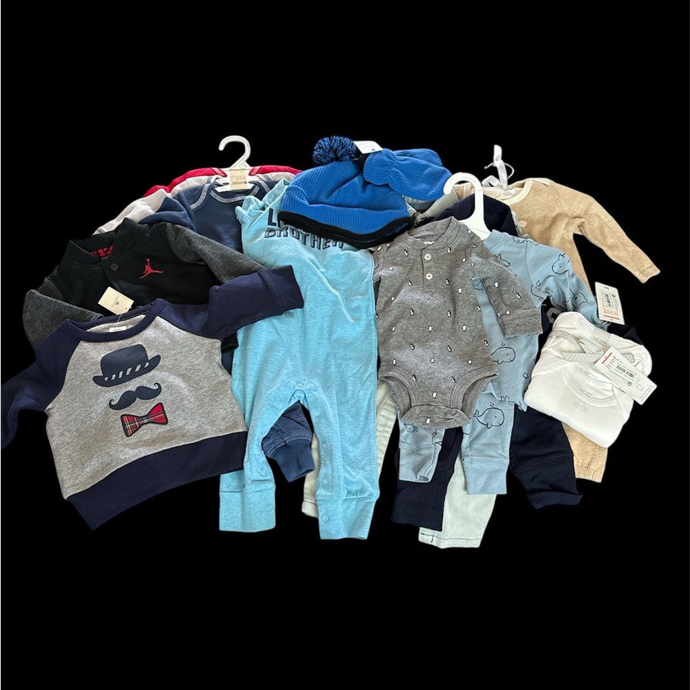 Lot of 18 pcs boy clothes